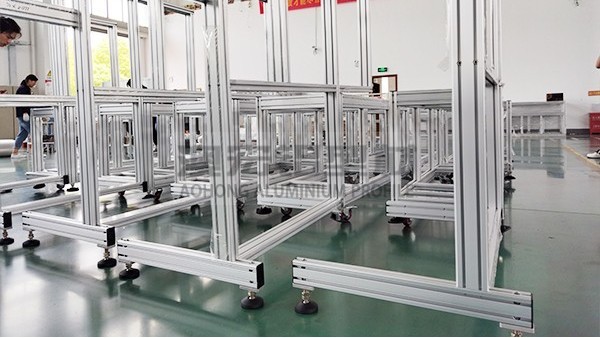 高純度鋁材集成定制方案，賦能光伏設備機架穩定高效