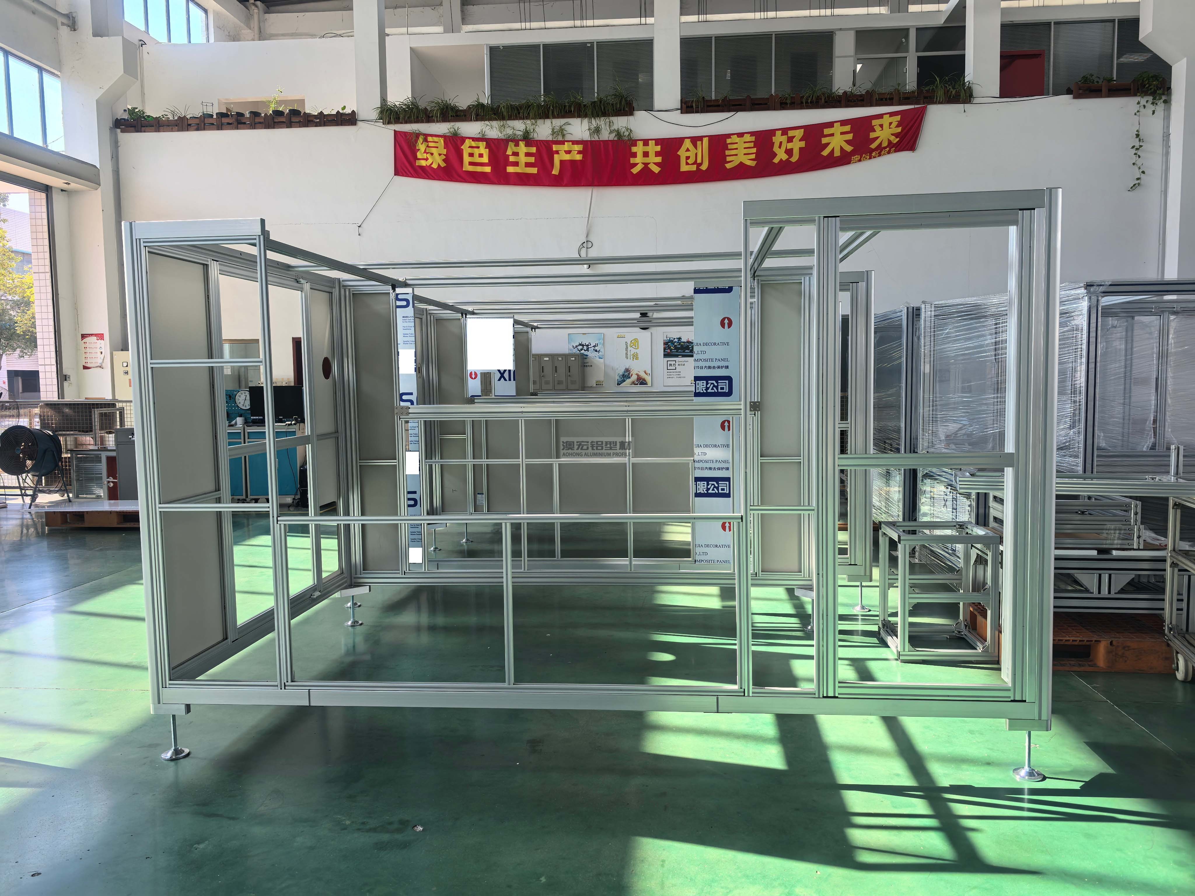 自動化設(shè)備機架：支撐產(chǎn)線高效運行的集成化解決方案